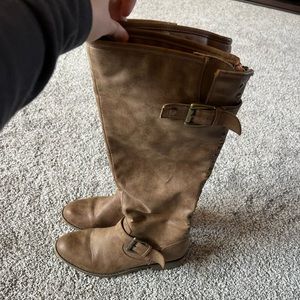 Womens boots